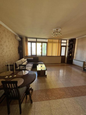 Appartmant in the City centre Amiryan street